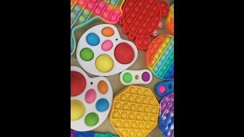 All of my fidgets! (Time-Lapse.)