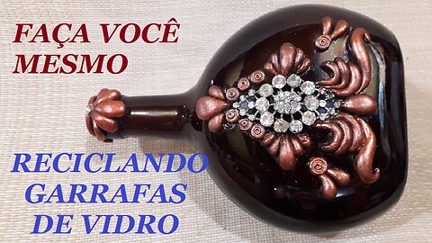 GARRAFA DECORADA COM MASSA EPOXI - ARABESCOS E BIJUTERIAS @lucibuzo ​