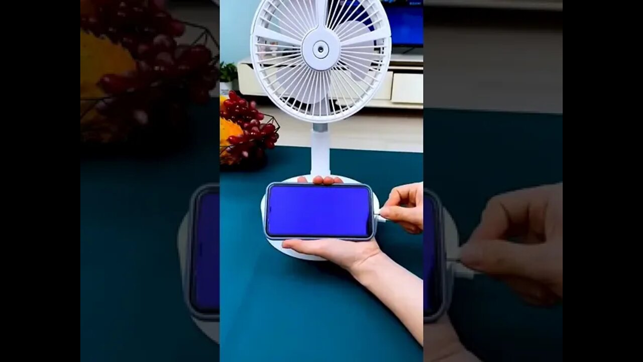 Smart fan and charging stand