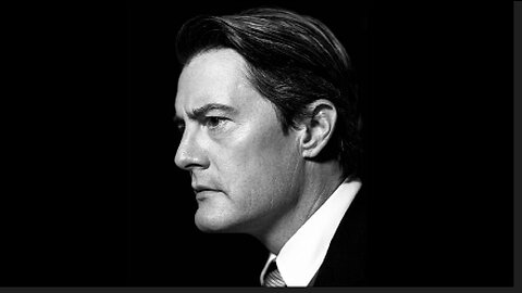 Kyle MacLachlan Is A FTM