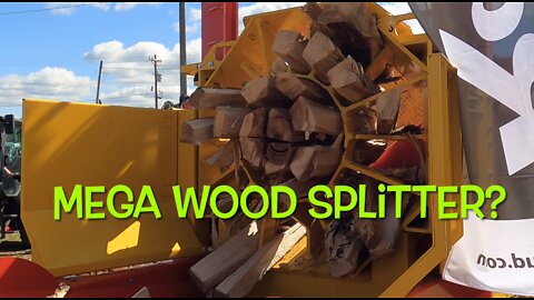 Mega Log Splitter at the 2022 Paul Bunyan Show