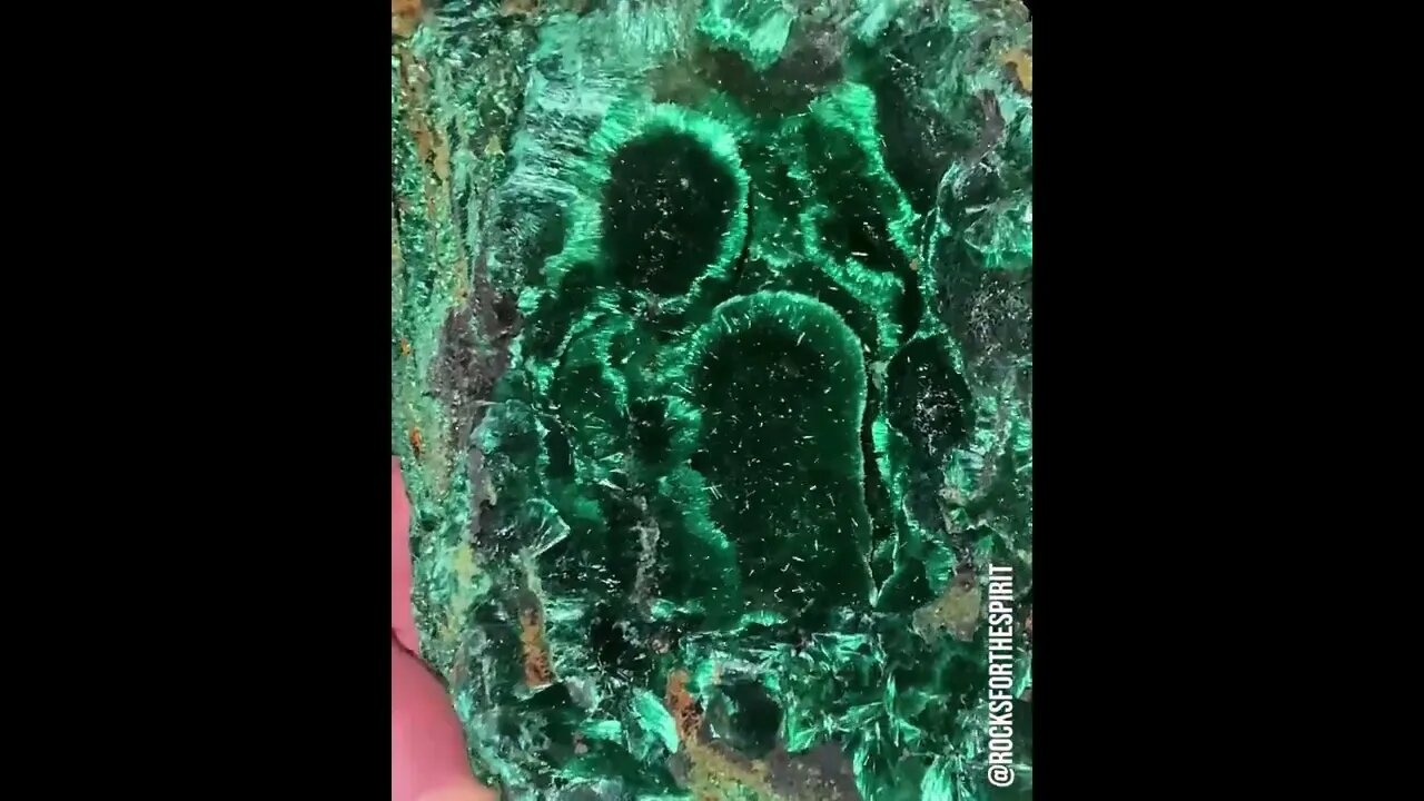 Raw Velvety Malachite