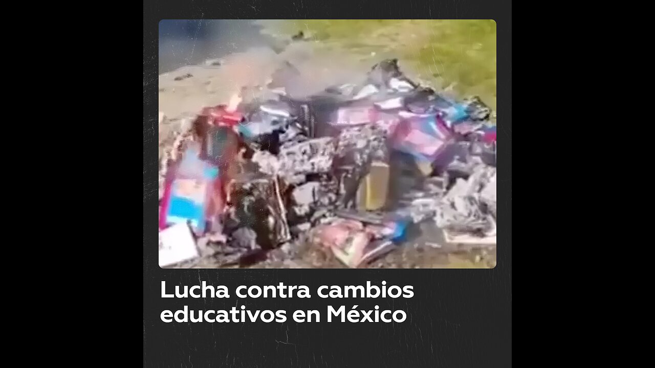 Quema de libros en México: resistencia a la transformación educativa