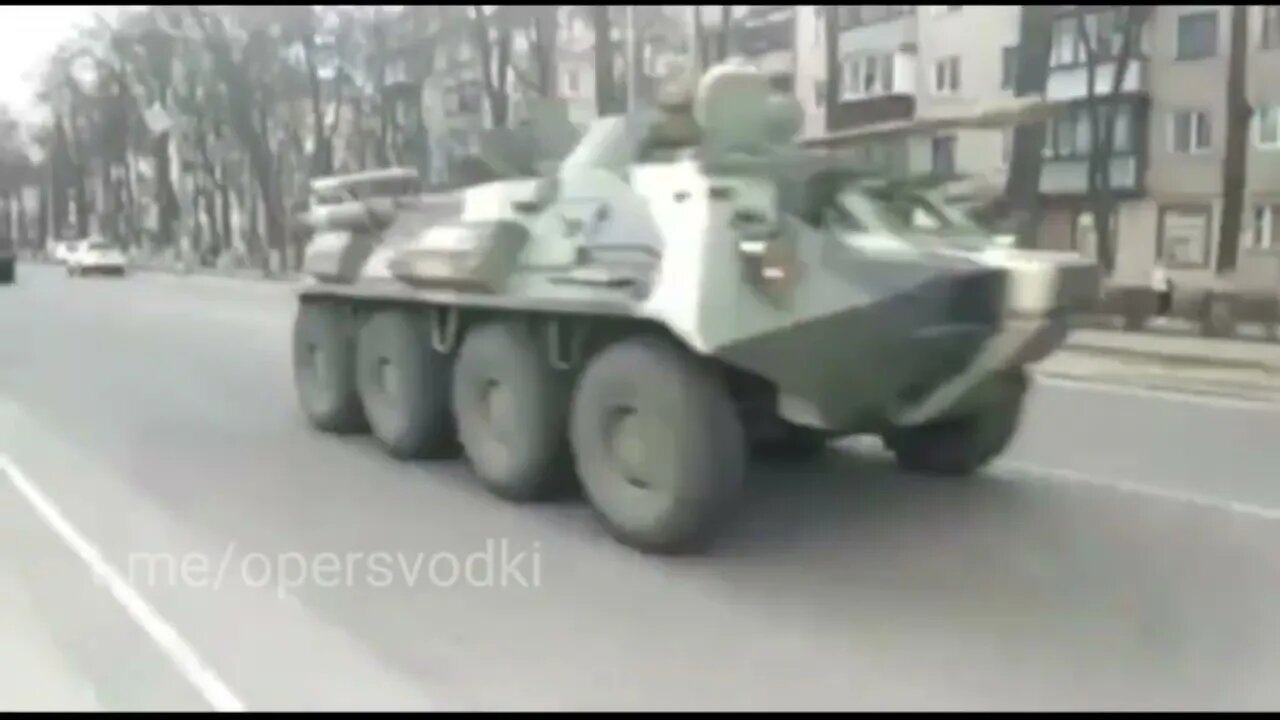 Russian Troops Heading To The Frontline!