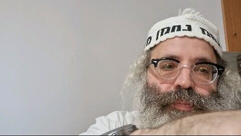 ואמר רב הונא עומר שיש בו סאתיים תורת עומר עליו ותורת גדיש עליו תורת - שיר נ נח מסכת בבא בתרא דף עב