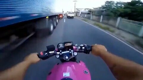 Dude thinks his life is a video game 🤦🏽‍♂️