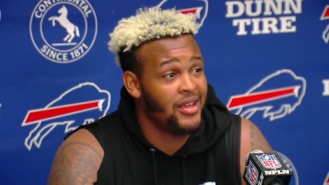 Bills' Dion Dawkins was hospitalized with COVID-19, local doctor says now is the time to get vaccinated