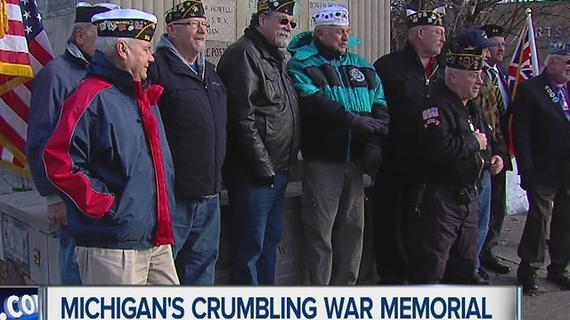 Veterans trying to fix crumbling memorial