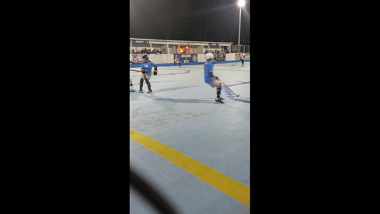 Cadet dekhockey action