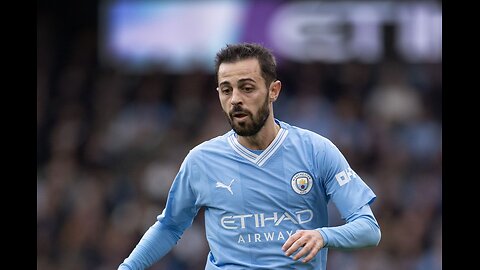 Bernardo Silva Making Football Look Easy..