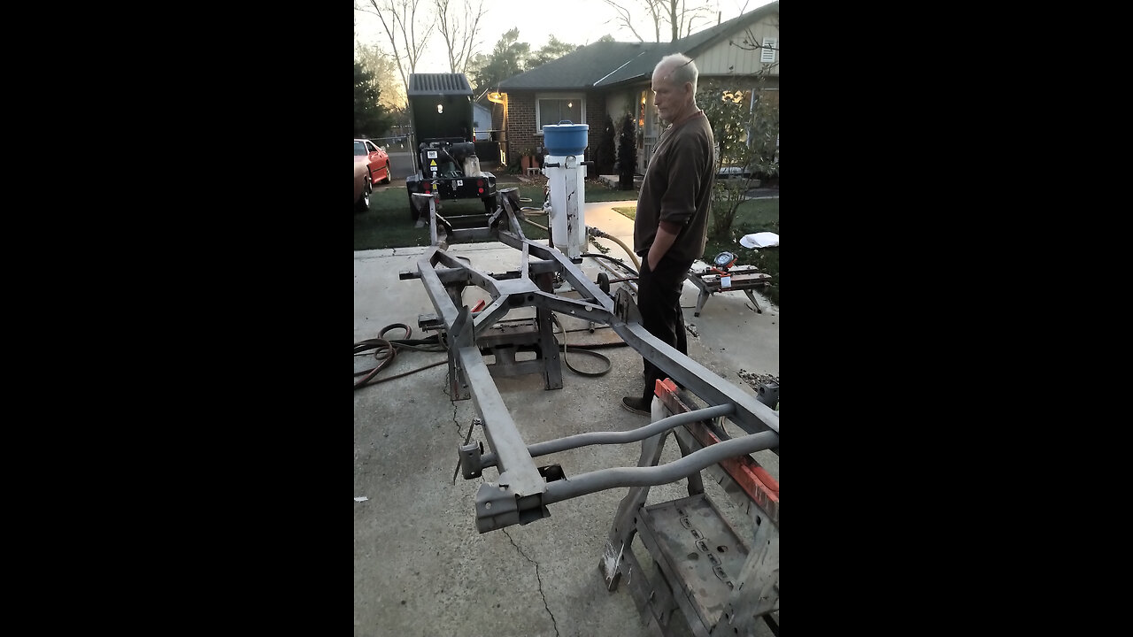 Shotblasting the 1959 triumph tr3 frame and chassis