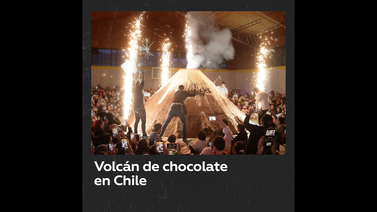 Volcán de chocolate cautiva a multitudes en festival chileno