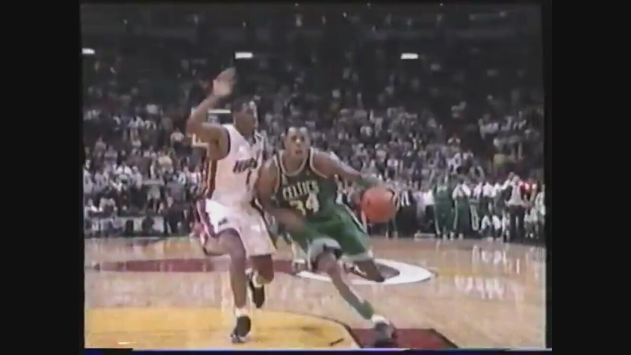 Paul Pierce 33 Points 3 Stl @ Heat, 2001-02. Game-Winner!