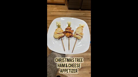 Christmas Tree Ham & Cheese Appetizer