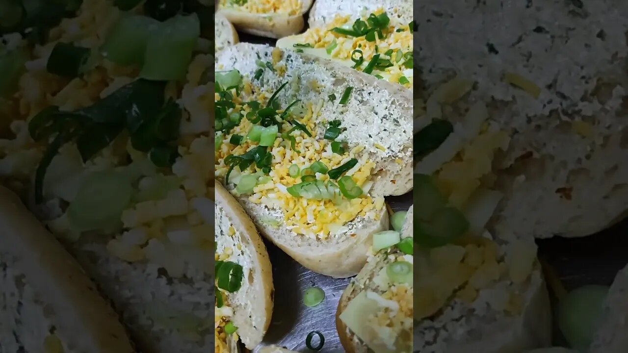 Spring Onion + Sundried Tomatoes #shortsviral #satisfying #yummy #sandwich