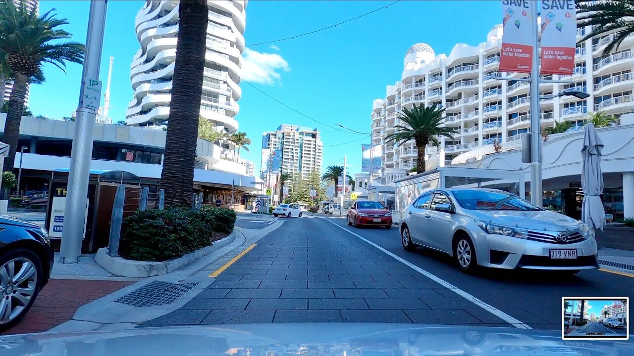 Driving through Broadbeach || Queensland - Australia