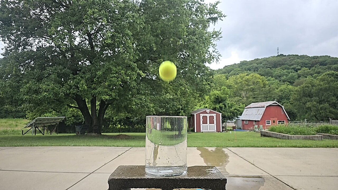 Slow Motion Tennis Ball Drop / Splash