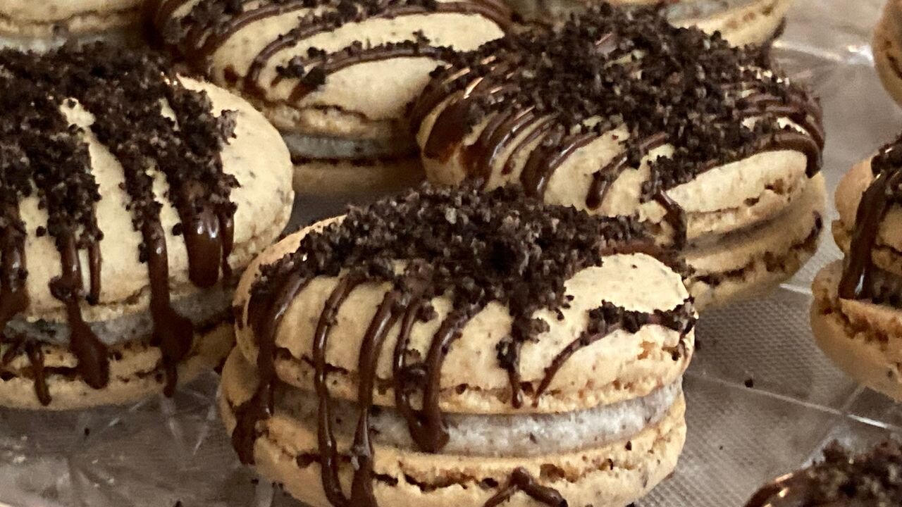 Trader Joe Joe's (Oreos) Cookies and Cream Macarons