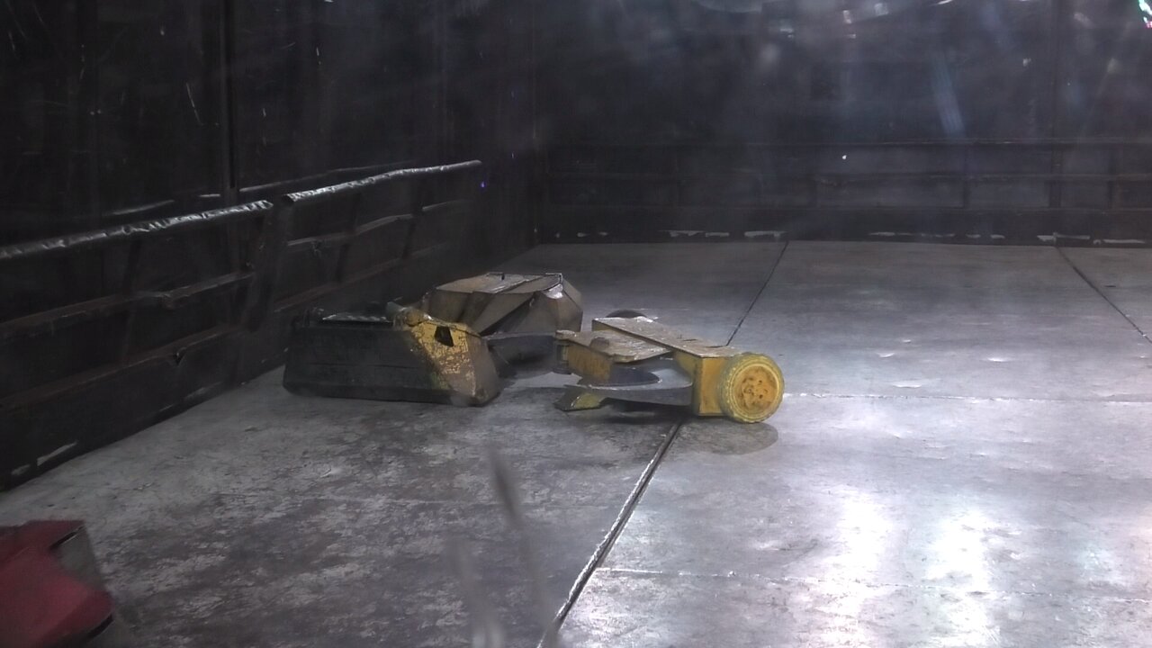 Extreme Robots Cheltenham 2022: V.I.P Fight 4