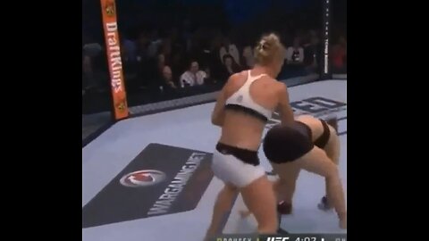 Ronda Rousey Knocked Out!!😳😱