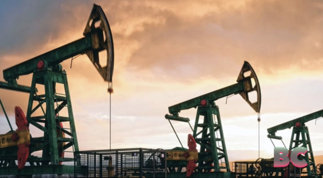 USA Now producing more oil and gas than any nation ever has