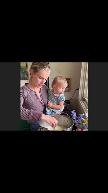 Traditional Wives Are Experts At Everything That Really Matters - HaloRock