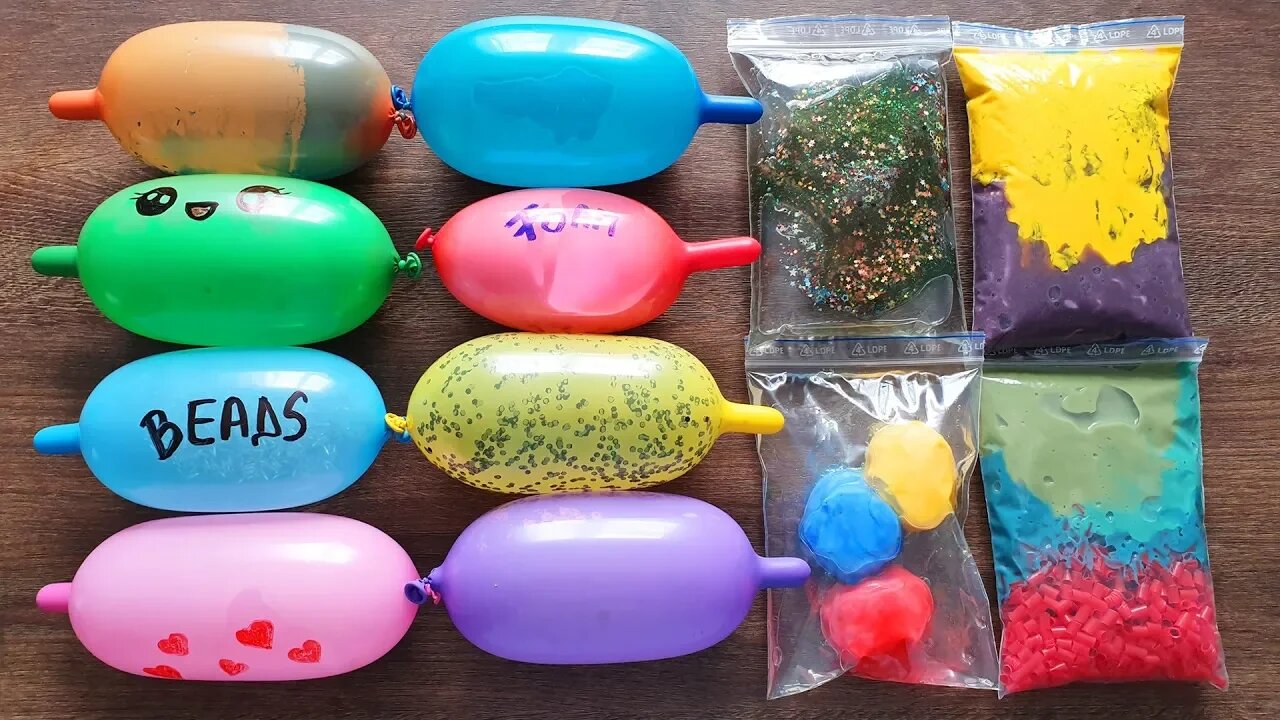 Making Slime with Funny Balloons and Slime Bags