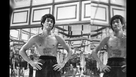 Cross kick Studio Films Bruce Lee Enter the Dragon