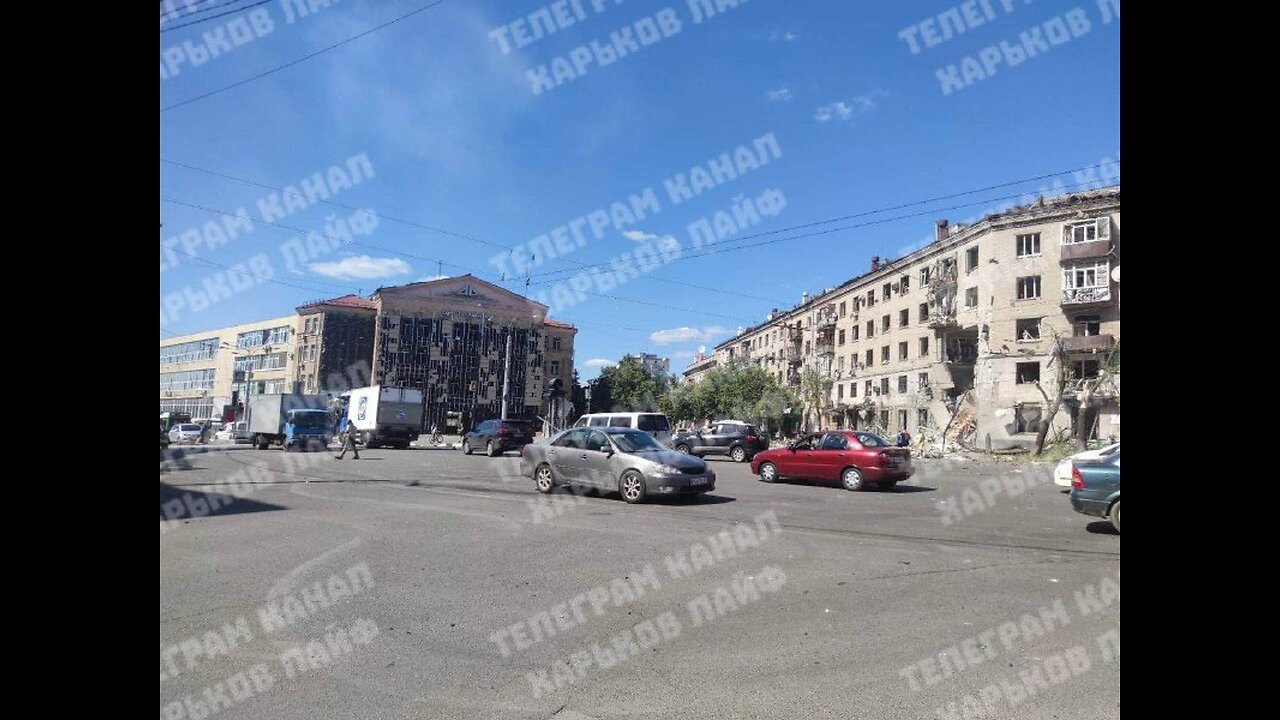 😢 A woman died right at the bus stop, getting off the trolleybus P1