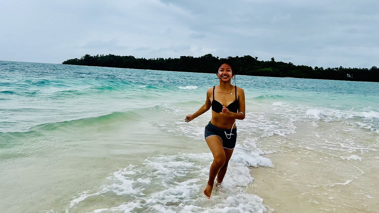 Beautiful Sandbar ~ Koh Kham Island ~ Thailand Low Season