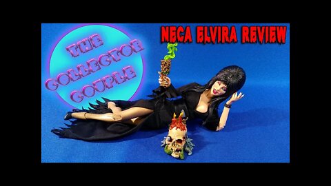 NECA Elvira: Mistress of the Dark Review - It's Horrifically Good