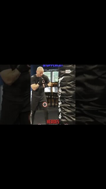 Heroes Training Center | Kickboxing & MMA "How To Double Up" Hook & Hook & Uppercut | #Shorts