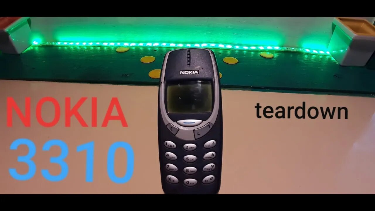 Nokia 3310 phone teardown for the lcd display