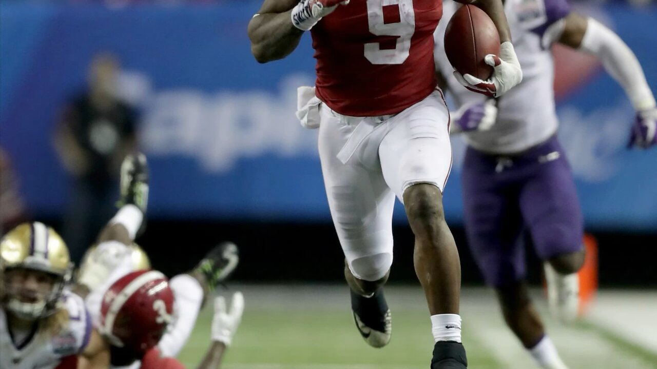 68 days until Alabama Football 🐘🔥 Bo Scarborough take it 68-Yards for a TD in the CFP vs WA