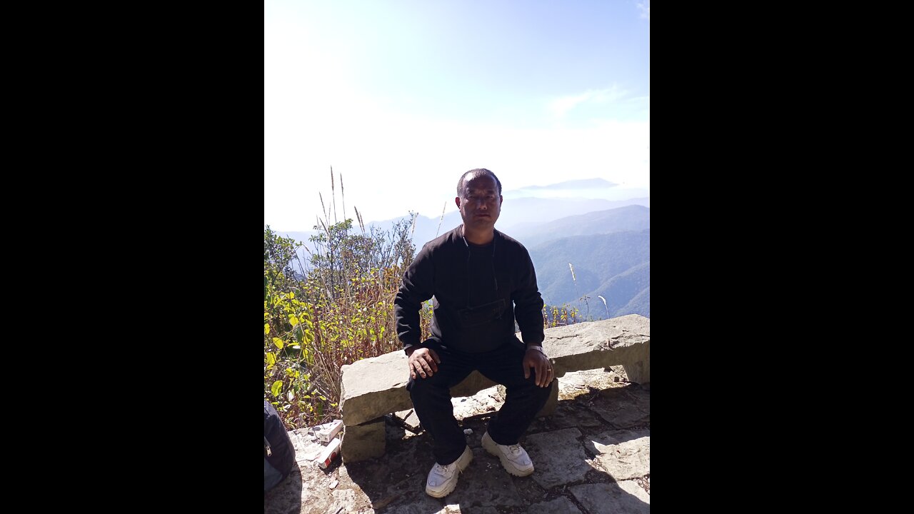 Trekking to Mount Pauna