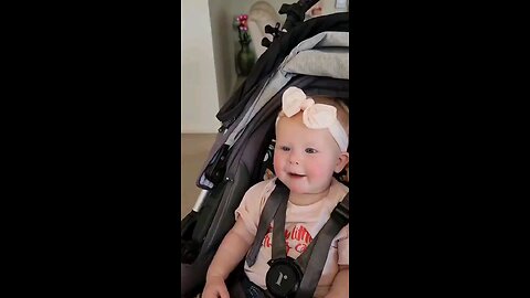 Baby eating ice cream for the first time. 💕😂