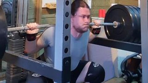 Another EASY 160 Kgs Squat Heavy Single. Fastest it's ever moved!