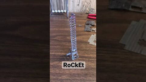 Building A Model Rocket *SpAcEsHiP*