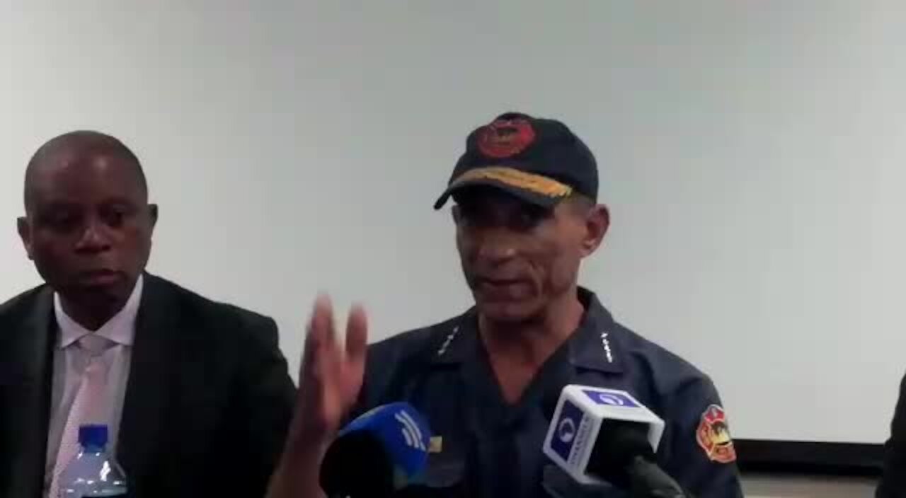UPDATE 1: Mayor Mashaba calls for reinforcements to deal with Joburg Fire (xJk)