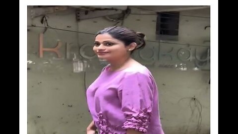Shamita Shetty Spotted at Salon in Juhu