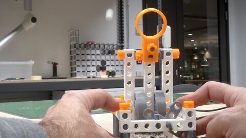 STEMFIE - Desktop Catapult