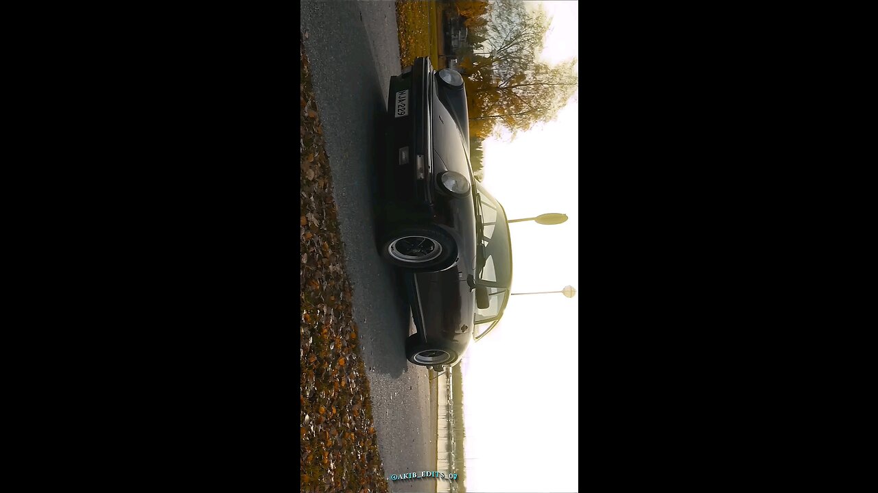 CLASSIC PORSCHE 911 CARRERA :- GOLDENđź’›#porsche #porsche964 #porsche911 #car #caredit /#speedramp