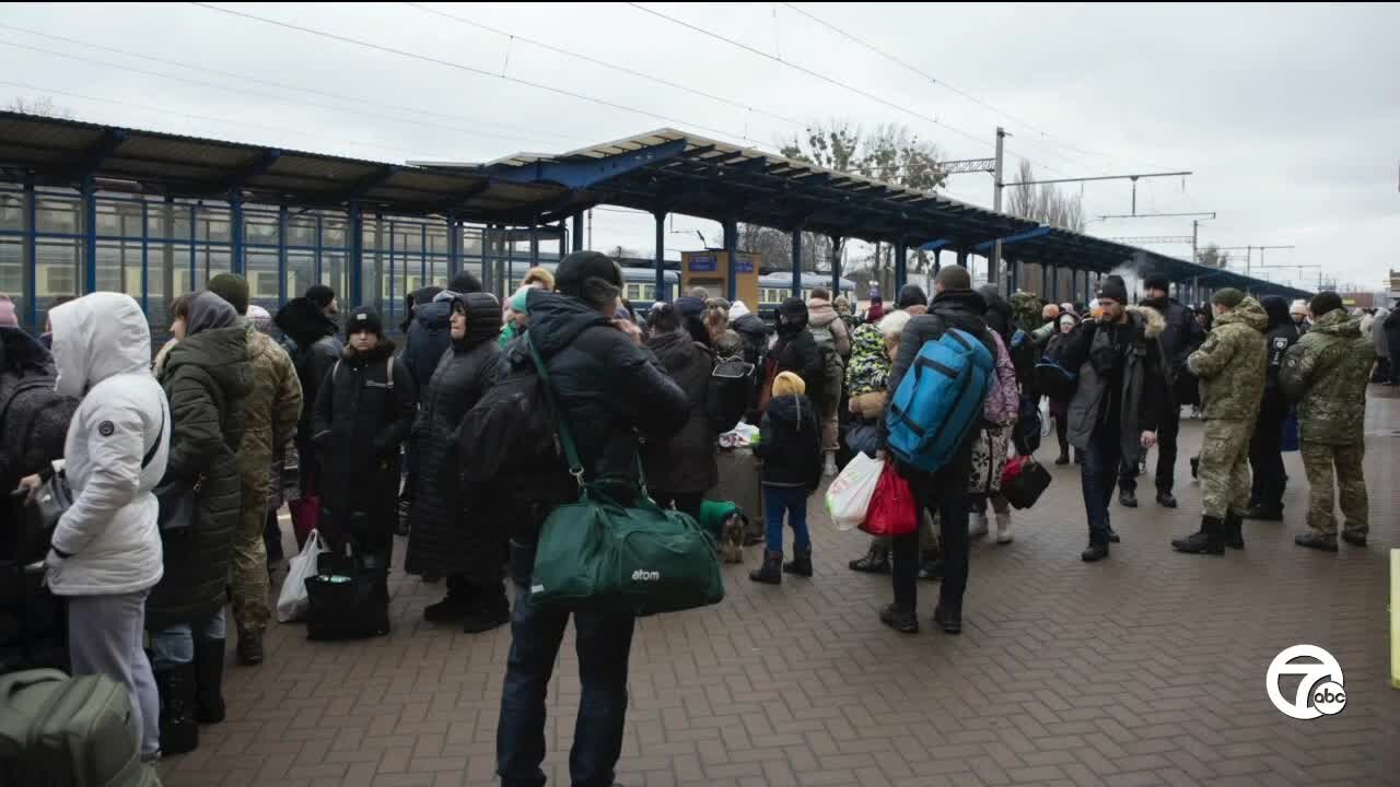 Detroit photographer returns from Ukraine, shares stories and images from Kyiv attacks