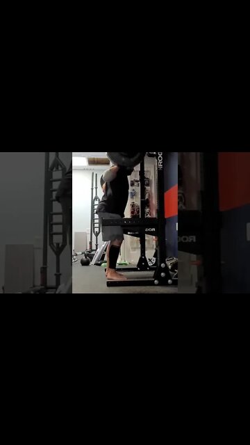 Squats 90kg x 4