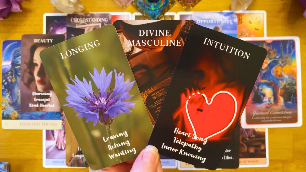 HAVE YOU BEEN GETTING THE SIGNS YOUR PERSON HAS BEEN SENDING YOU? 💜 (COLLECTIVE LOVE READING) 🔮