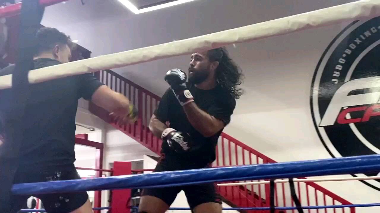 Mma sparring practice