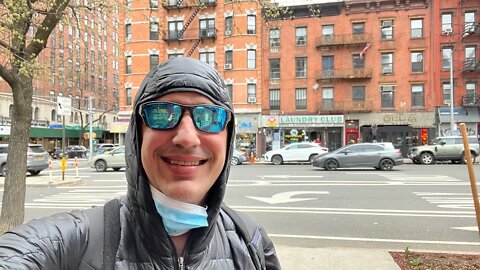 Opinion: I’m at Laundry Club in Manhattan. 3/27/2022
