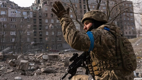 30 Russians attacked a group of eight Ukrainians