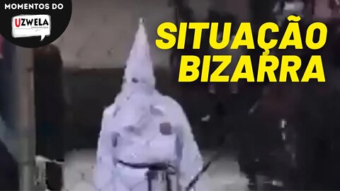 Professor de história se fantasia com roupa da Ku Klux Klan | Momentos do Uzwela