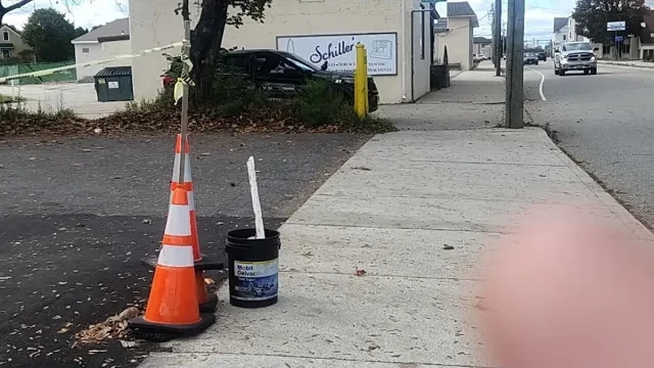 why's he parked there?
